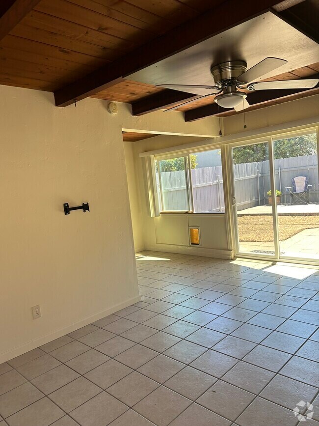 Apartments near Scripps Mercy Hospital in San Diego, CA Page 18