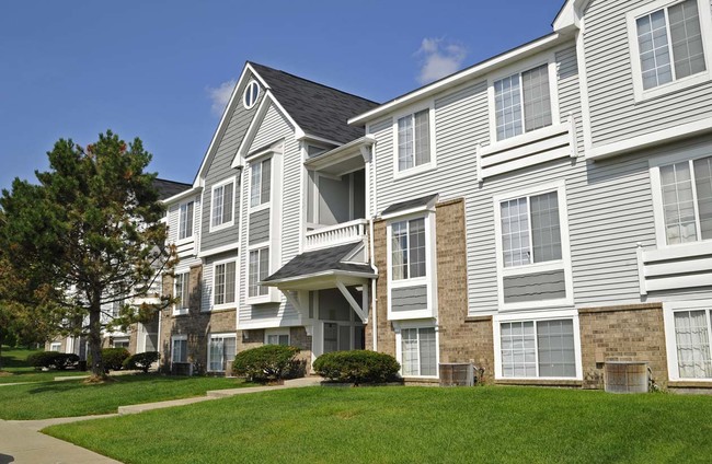 Portsmouth Apartments - Apartments in Novi, MI | Apartments.com