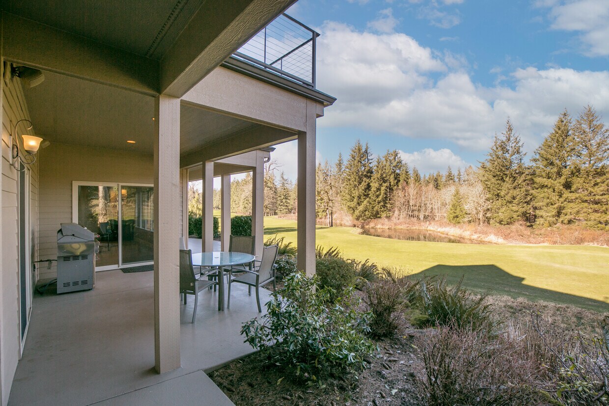 Primary Photo - 3039 NW Lacamas Dr