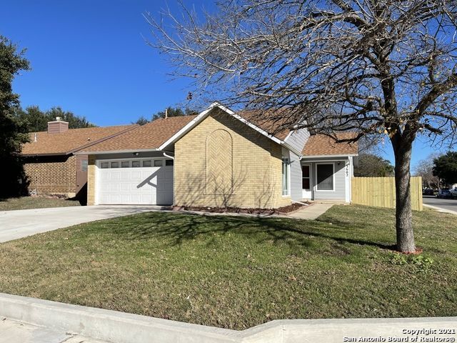 Primary Photo - 3602 Candleridge Dr