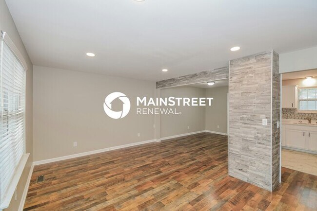 Foto del edificio - 3 Bedroom Pet-Friendly Home in NASHVILLE, TN with Main Street Renewal