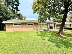Building Photo - 2235 E Contour Dr