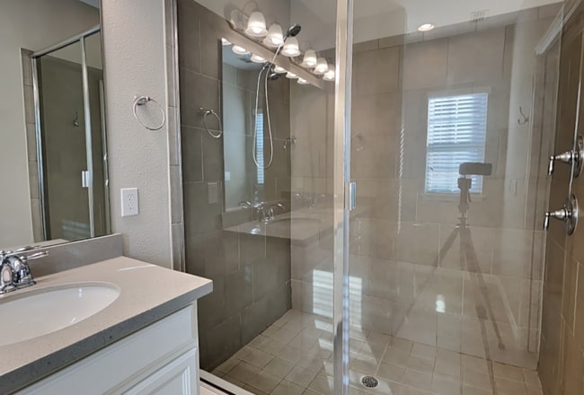 Building Photo - 56 Boardwalk Ave