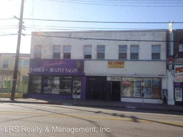 Building Photo - 3718-3718 W Pico Blvd