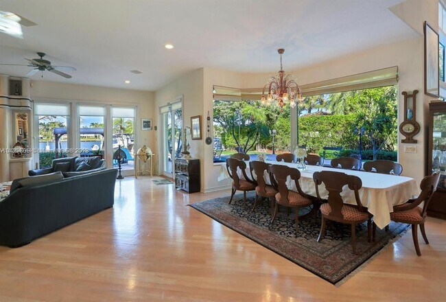 Foto del edificio - 1111 S Southlake Dr
