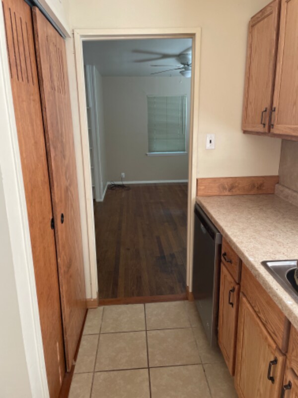 Foto del edificio - 2433 SW Madeline Ln