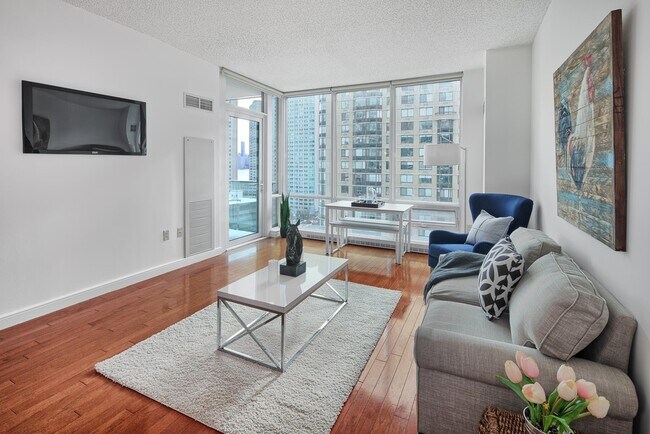 Foto del edificio - 20 Newport Pkwy