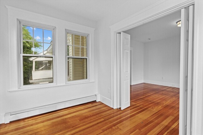 Building Photo - 16 Campo Seco St