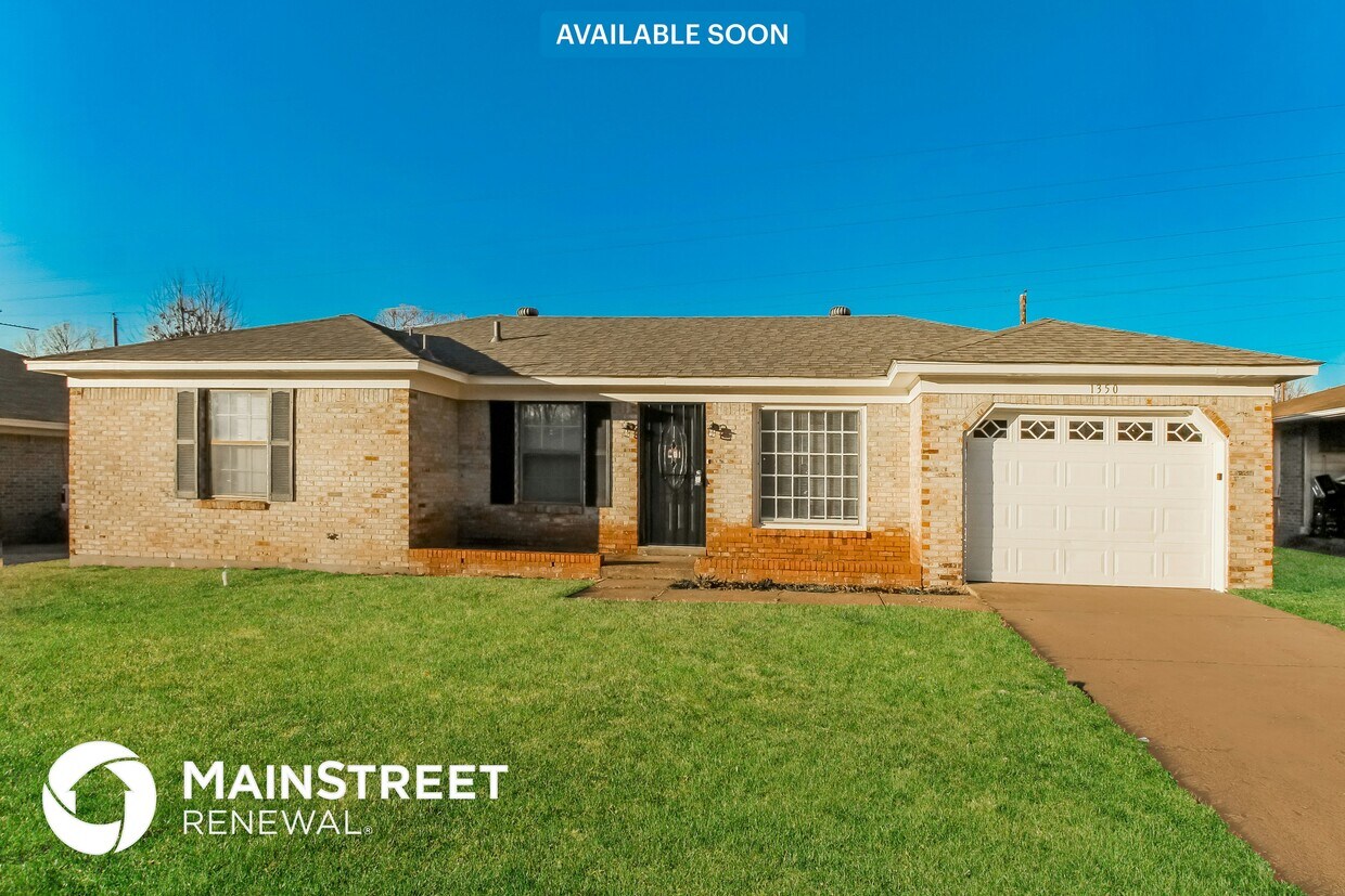 Foto principal - 1350 Ryanwood Ave