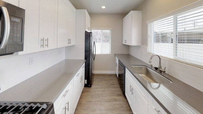 Building Photo - 4761 Choctaw Dr