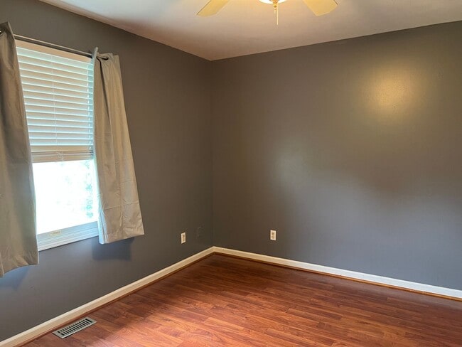 Building Photo - 75 Gilliam Ct