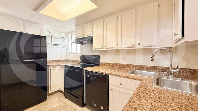 Foto del edificio - 16402 N 31st St