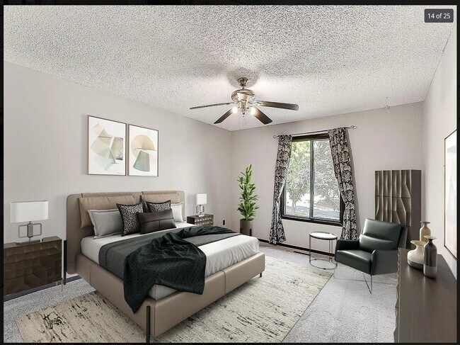 Foto del edificio - 14325 Fairway Dr