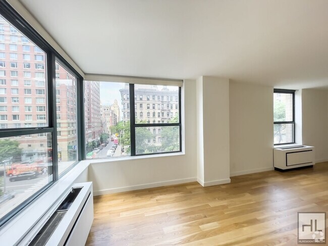 Building Photo - W 87th St