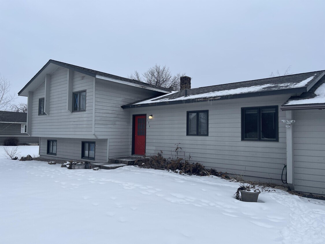 194 Arbour Dr, Kalispell, MT 59901 House Rental in Kalispell, MT