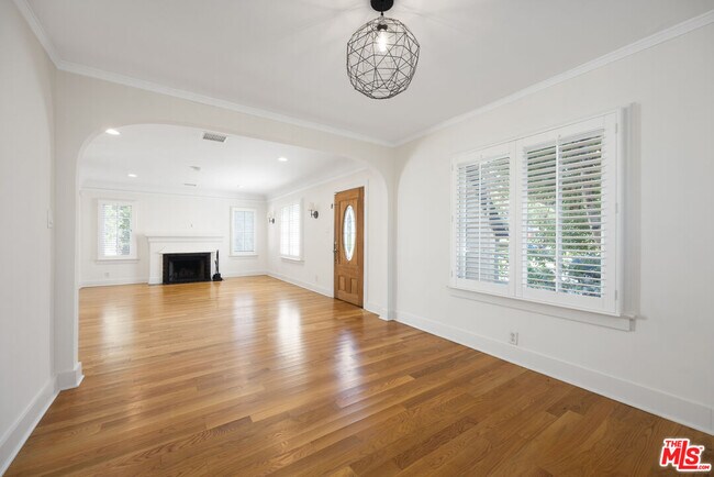 Foto del edificio - 2254 Camden Ave