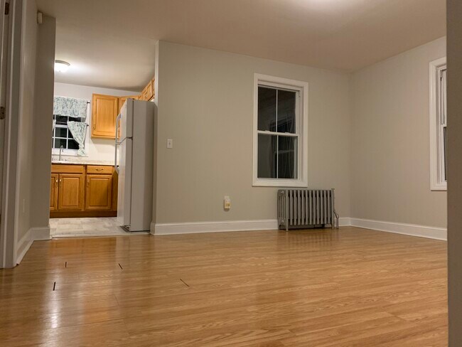 Dinning room - 101 Garfield Ave