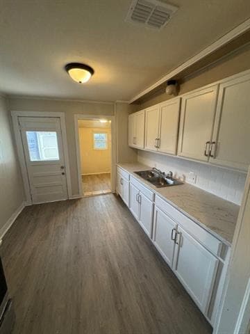 Building Photo - 2718 S 11th St