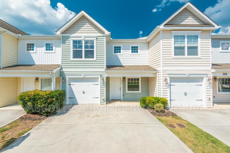 210 Bar Tall Way, Seymour, TN 37865 Condo for Rent in Seymour, TN