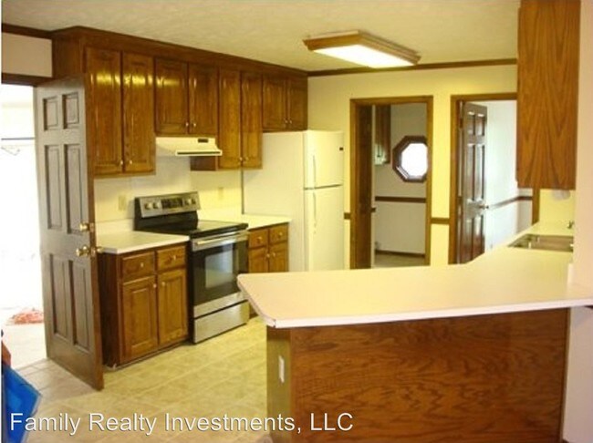 Building Photo - 7639 Firethorn Dr