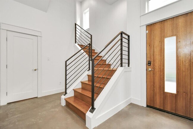 Foto del edificio - 4311 Marina St