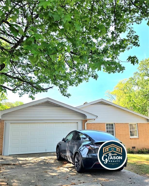 Foto del edificio - 1499 Hammack Dr