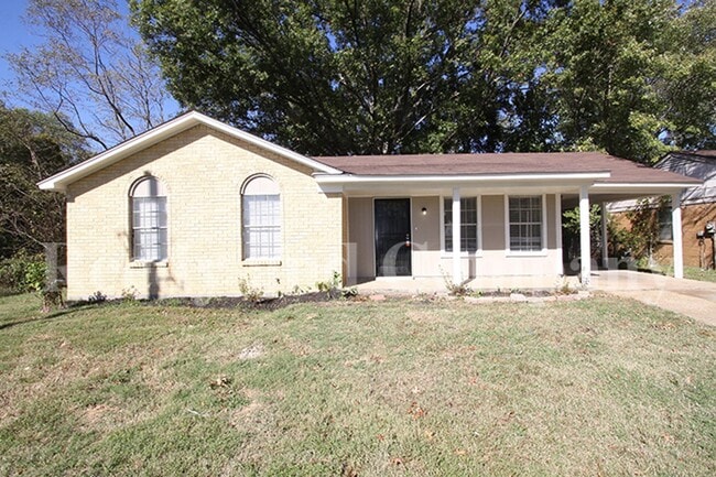 Building Photo - 3230 Sweet Springs Dr