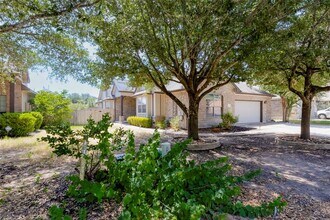 Building Photo - 19421 Brent Knoll Dr