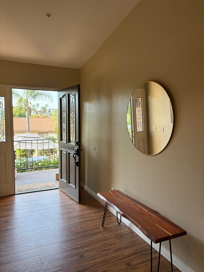 Building Photo - 709 Bozanich Cir