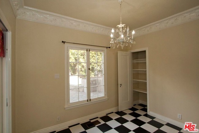 Foto del edificio - 753 S Ogden Dr