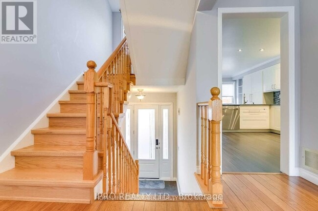 Building Photo - 1109 Lindsay Dr