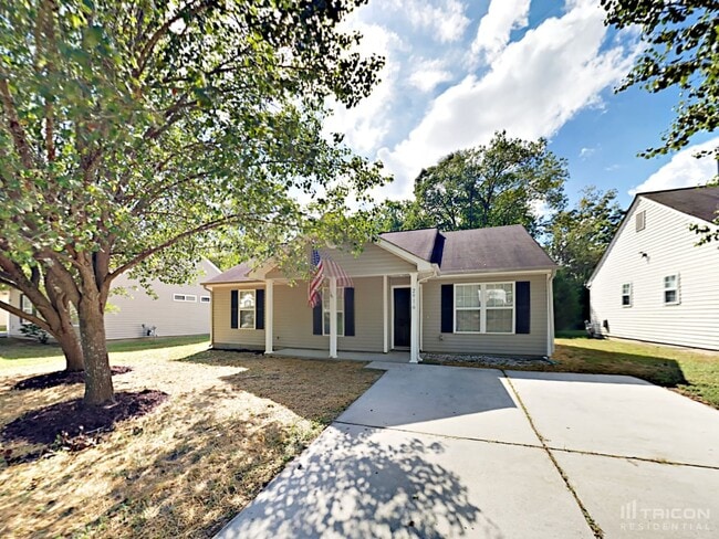 Building Photo - 2916 Westwinds Ct