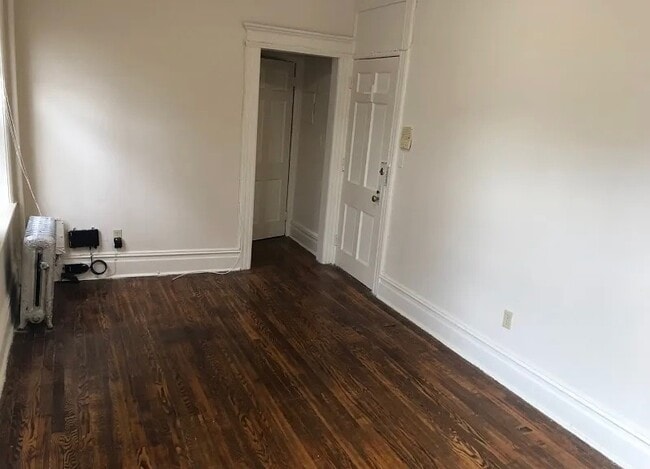 Building Photo - 570 Bloomfield Ave