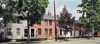 Building Photo - 6407 Howe St