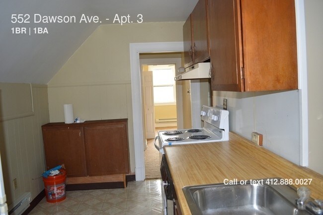 Building Photo - 552 Dawson Ave