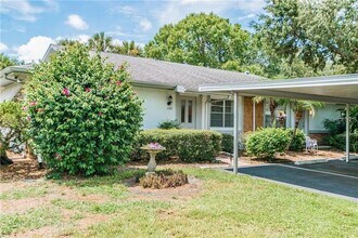 Building Photo - 1102 Halton Ct