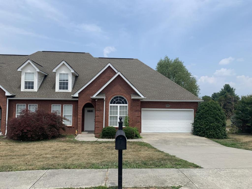 Foto principal - 1000-1004 Green Way Dr