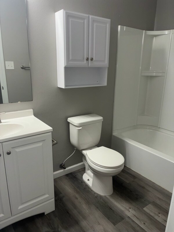Foto del edificio - 228 Timber Ridge Dr