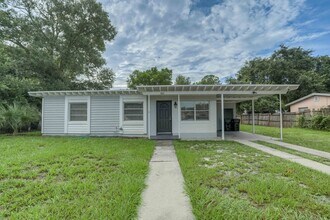 Building Photo - 801 Egan Dr