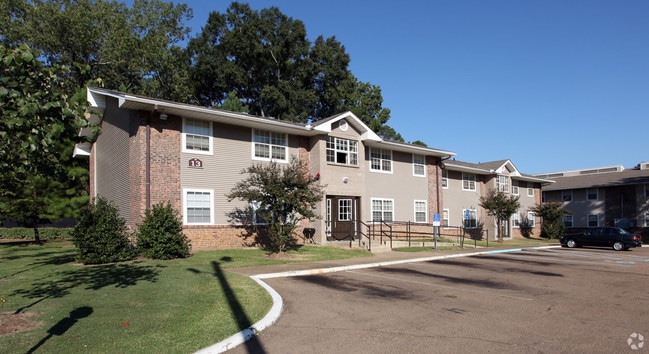 Building Photo - Magnolia Heights