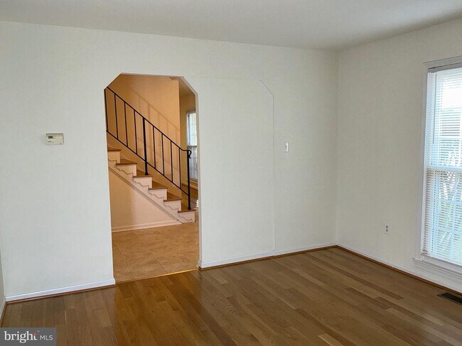 Foto del edificio - 9812 Wilden Ln