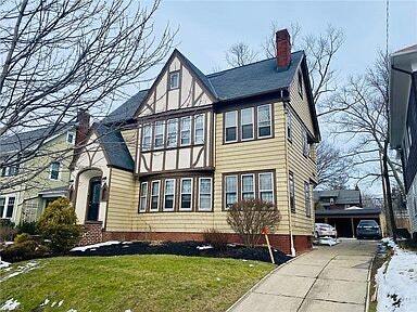 Foto del edificio - 2621 Idlewood Rd