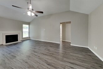 Building Photo - 22819 Williamschase Dr