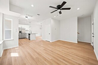 Building Photo - 2024 Hampton St
