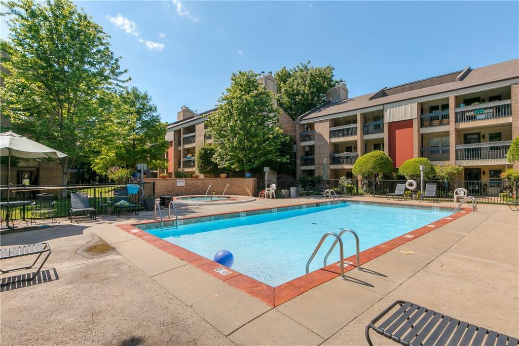 Foto principal - 600 NW 4th St