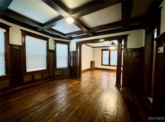 Building Photo - 602 Bird Ave