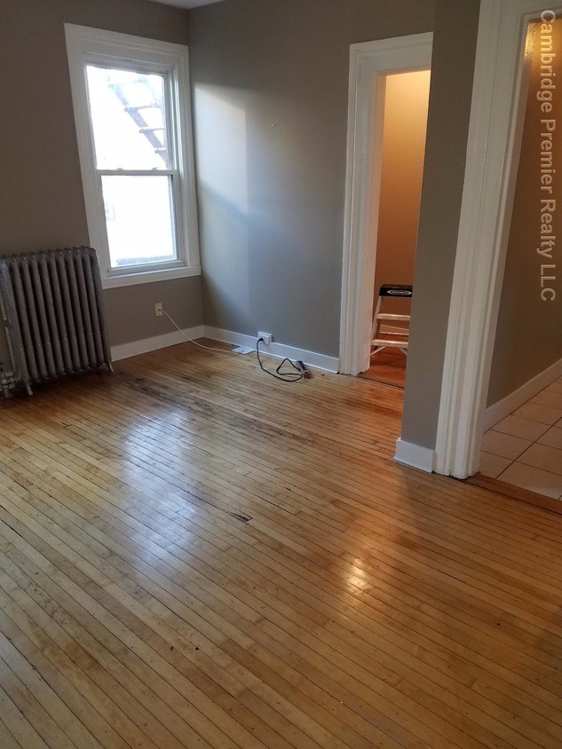 Primary Photo - 26 Highland Ave