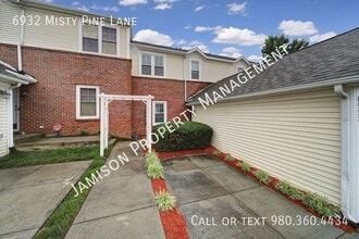 Building Photo - 6932 Misty Pine Ln