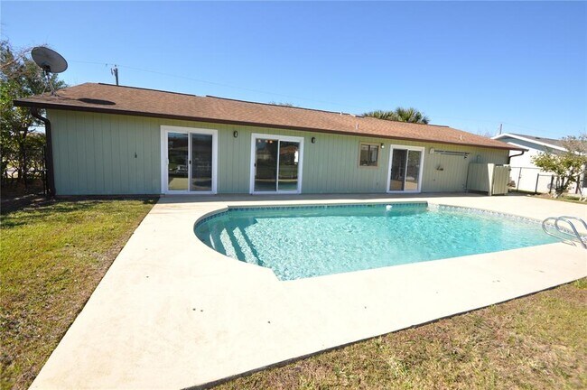 Foto del edificio - 11 Claridge Ct S