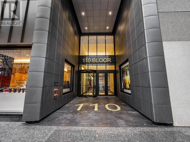 Building Photo - 110 Bloor St W